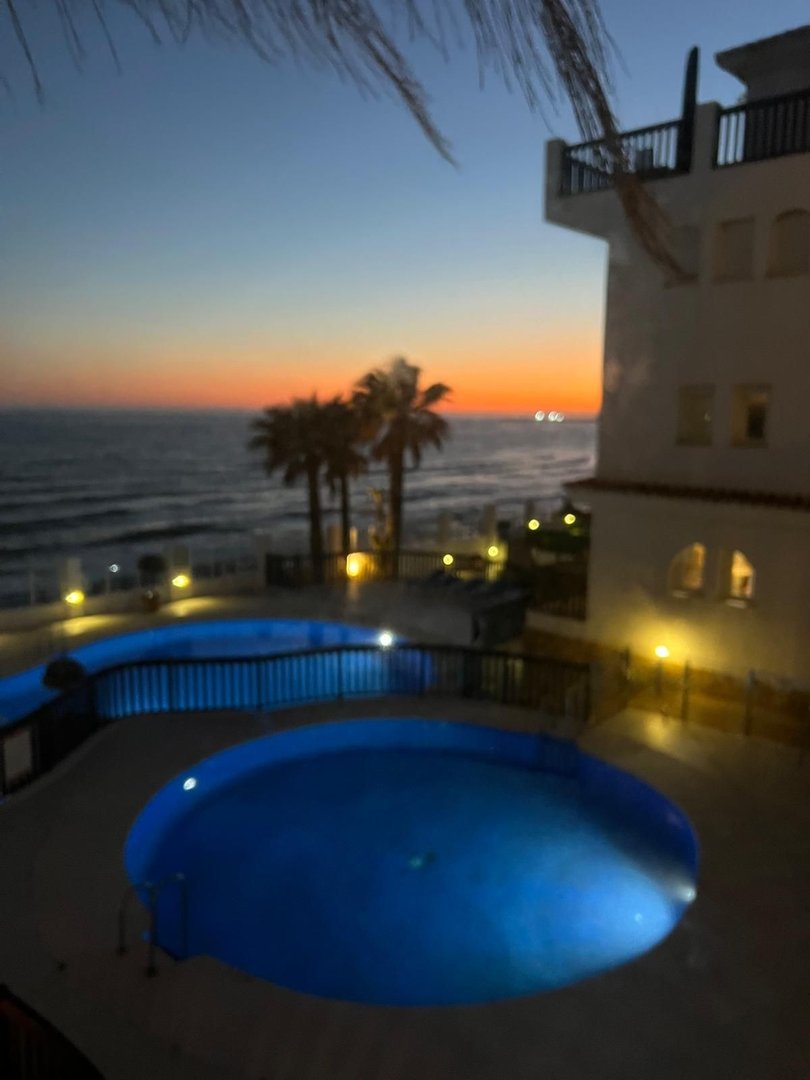 2 Bed Middle Floor Apartment in Calahonda in Calahonda — Apartment