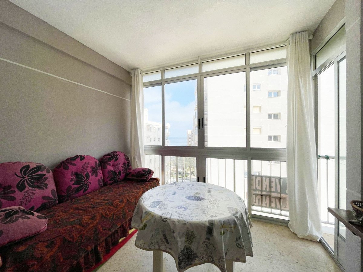 2 Bed شقة في الطابق الأوسط in Calpe في Calpe, شقة