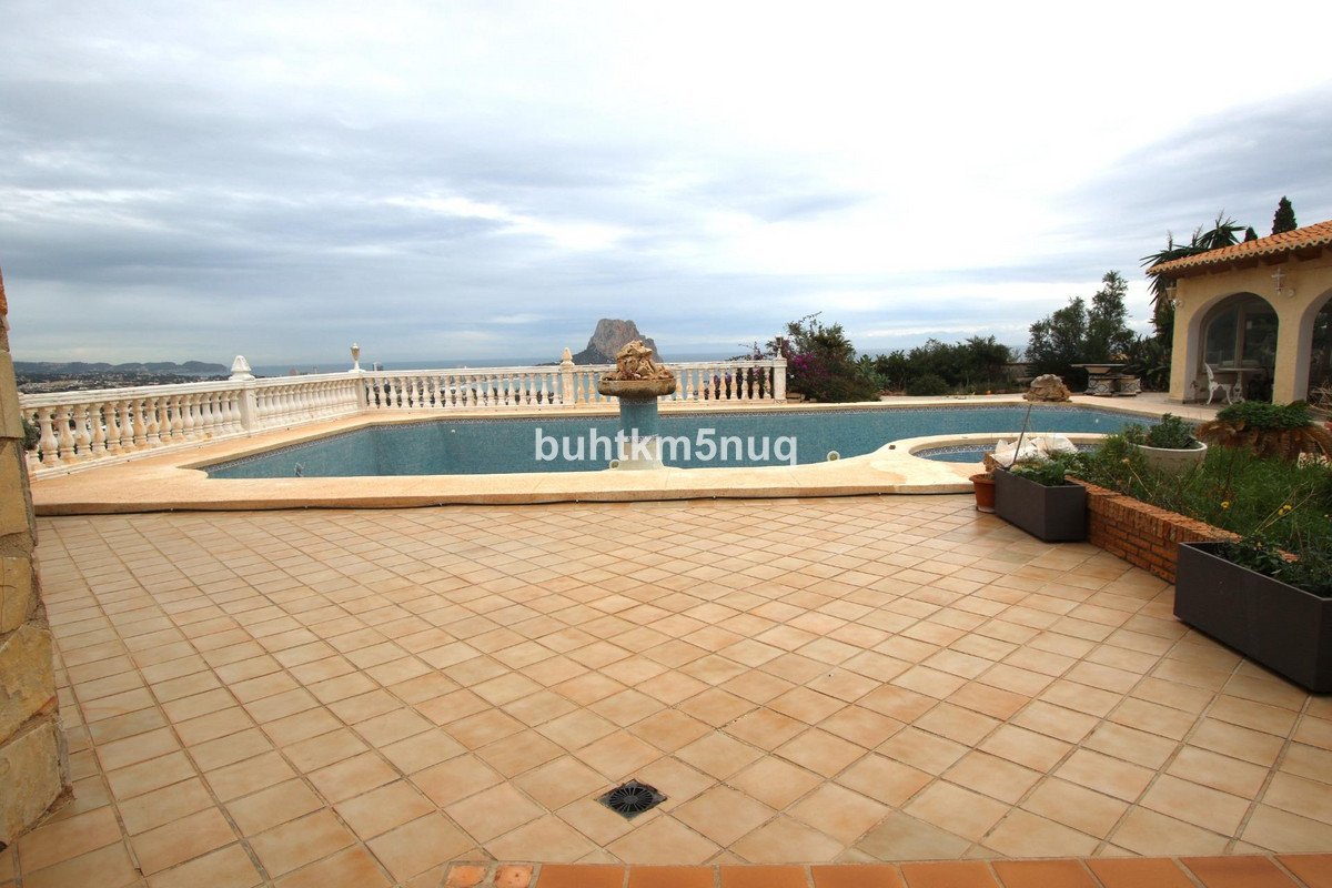 4 Bed Detached Villa in la Canuta in la Canuta, Detached Villa