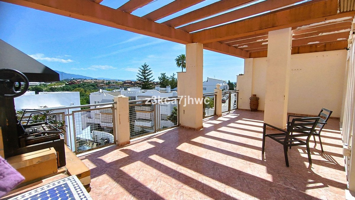 2 Bed Top Floor Apartment in Cancelada in Cancelada, Apartment