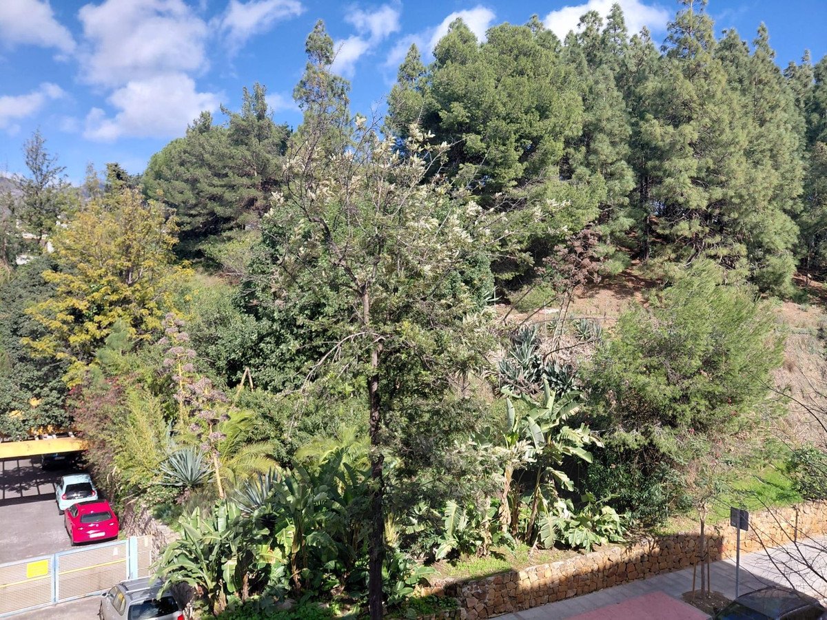 1 Bed شقة في الطابق الأوسط in Marbella في Marbella, شقة