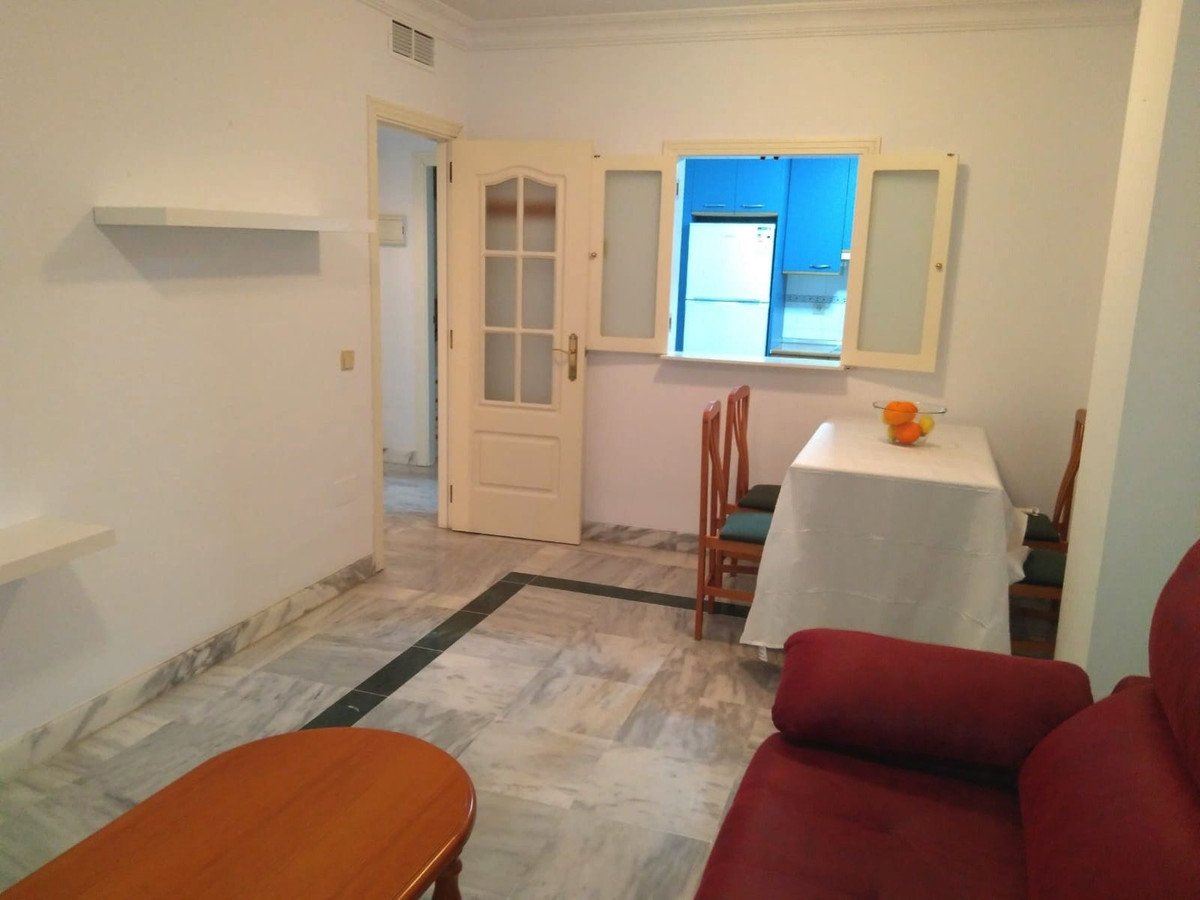 1 Bed Tussenverdieping Appartement in Marbella in Marbella, Appartement