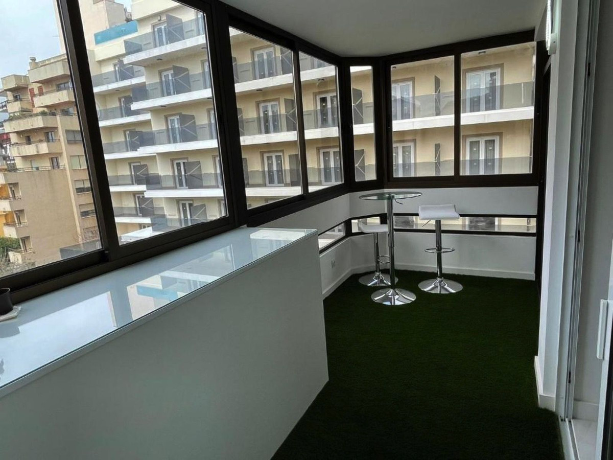 2 Bed شقة في الطابق الأوسط in Marbella في Marbella, شقة