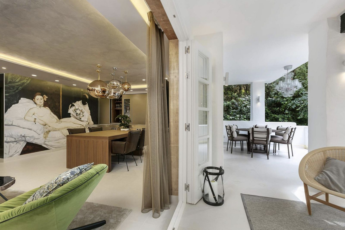 2 Bed شقة في الطابق الأرضي in Marbella في Marbella, شقة