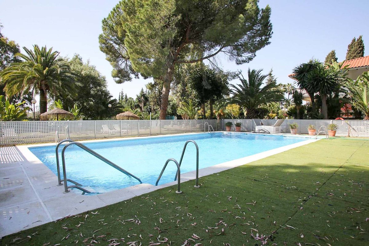2 Bed Tussenverdieping Appartement in Marbella in Marbella, Appartement