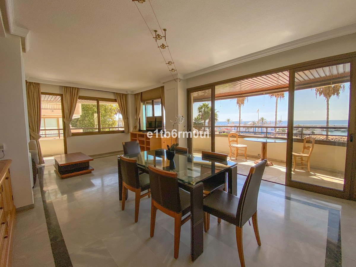 3 Bed Tussenverdieping Appartement in Marbella in Marbella, Appartement
