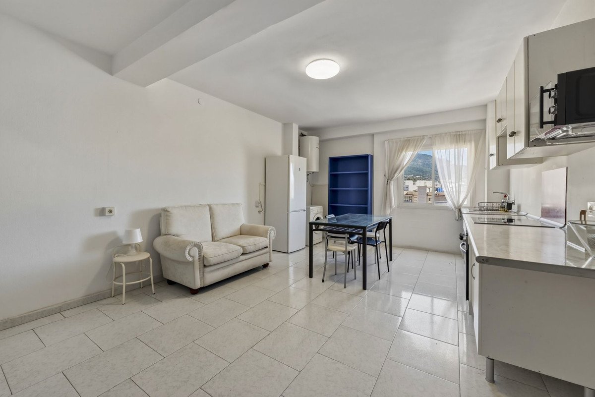 3 Bed شقة في الطابق العلوي in Marbella في Marbella, شقة