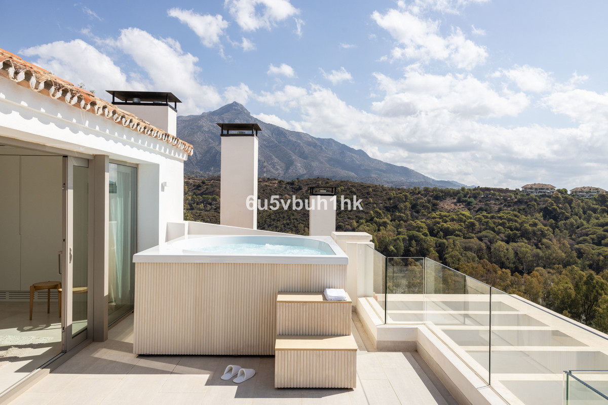 3 Bed بنتهاوس Duplex in Marbella في Marbella, دوبلكس بنتهاوس