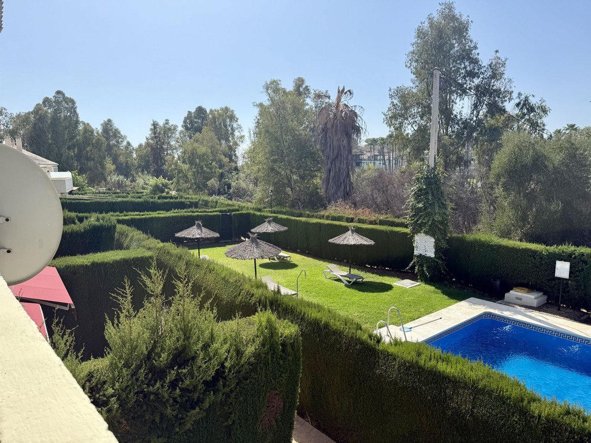 3 Bed Rijtjeshuis in Marbella in Marbella, Rijtjeshuis