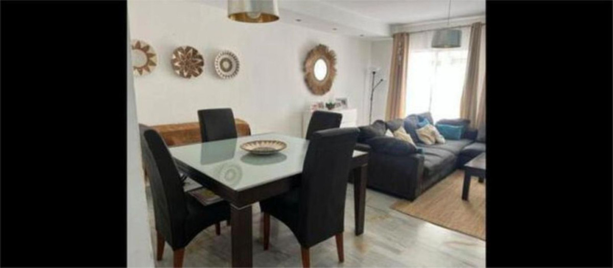 3 Bed بيت مدينة in Marbella في Marbella, تاون هاوس
