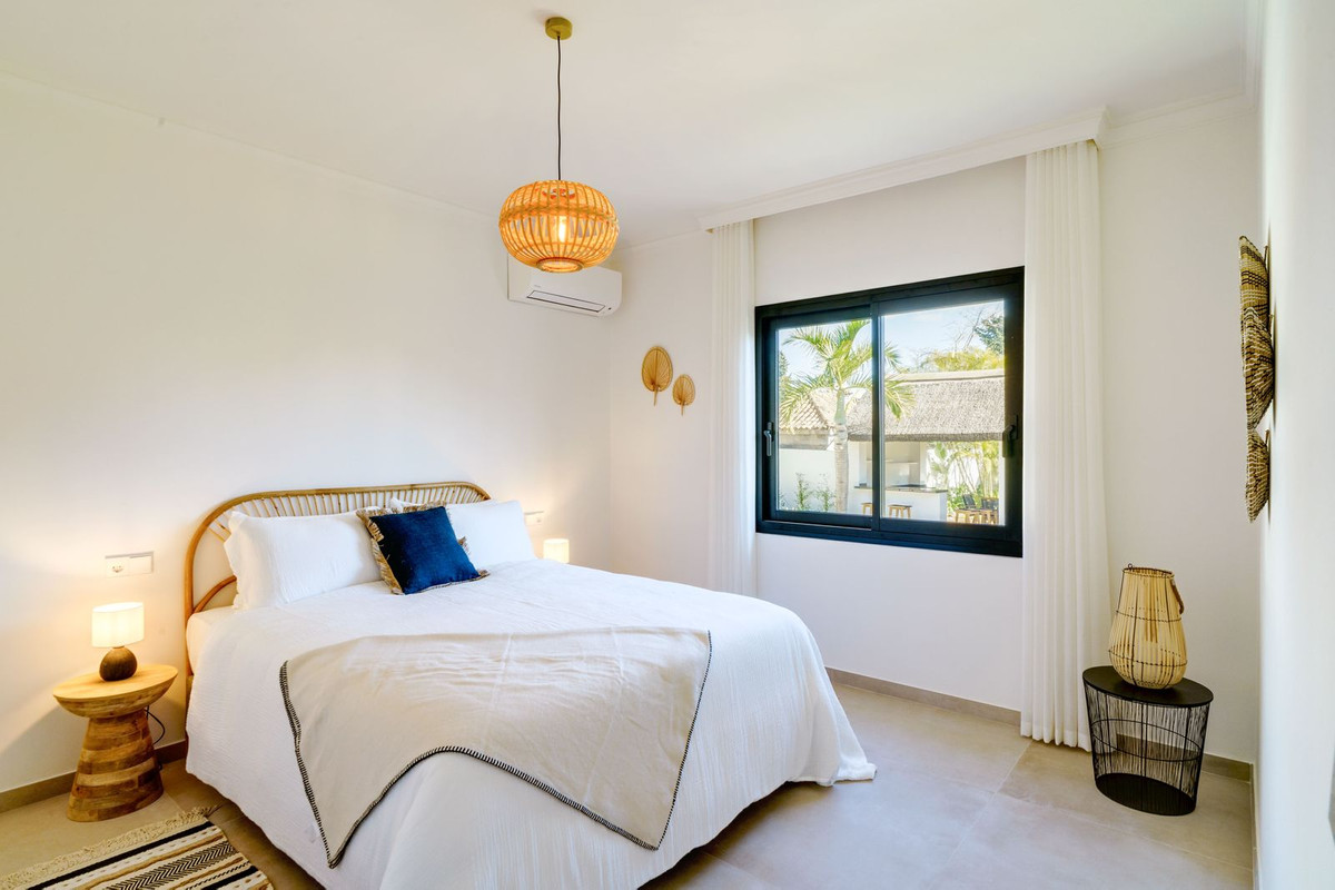 6 Bed Fristående villa in Marbella i Marbella, Fristående Villa
