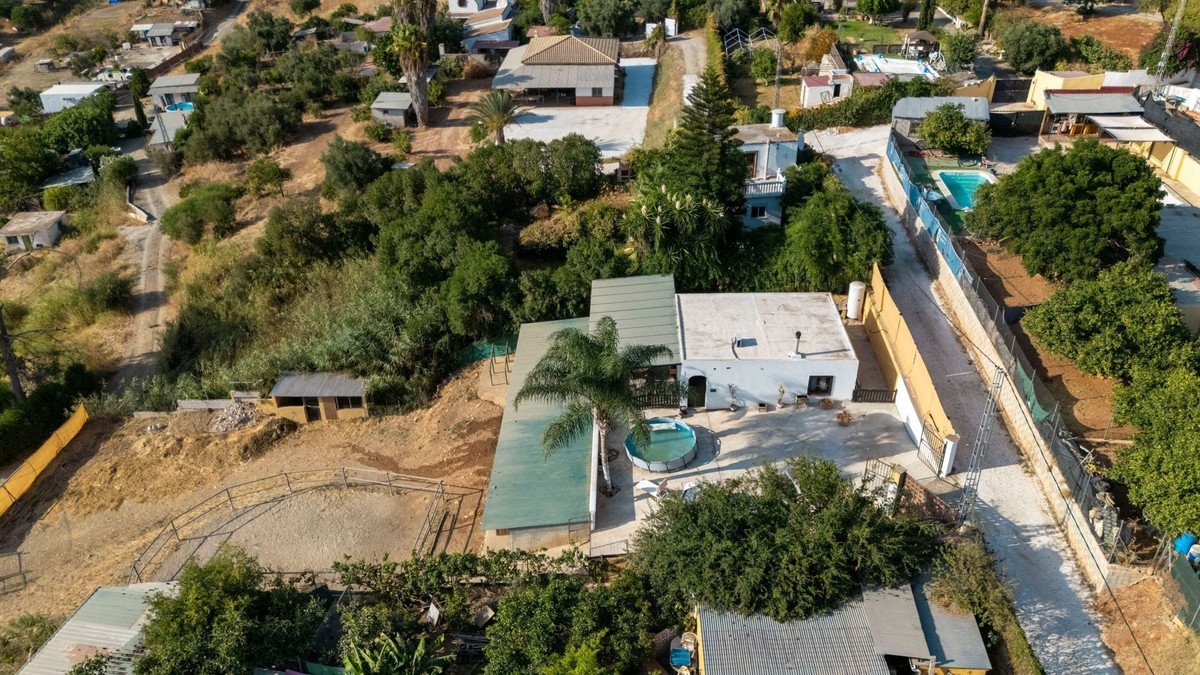 3 Bed مزرعة فينكا in Cártama في Cártama, فيلا ريفية - كورتيجو