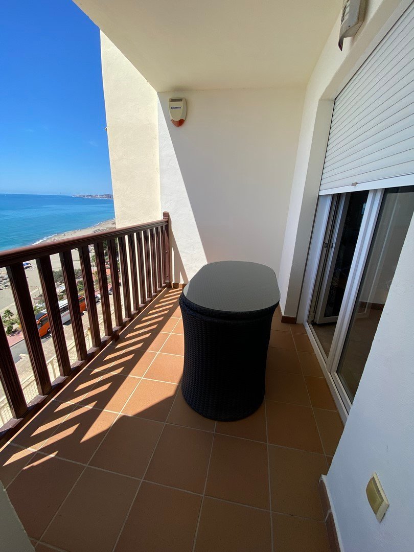 2 Bed Middle Floor Apartment in Carvajal di Carvajal — Apartemen