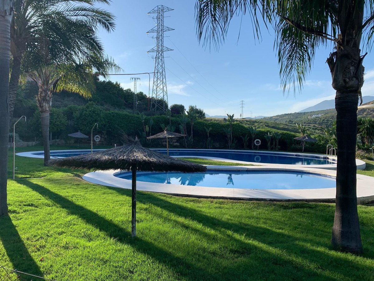 4 Bed Middle Floor Apartment in Casares Playa in Casares Playa, Apartment