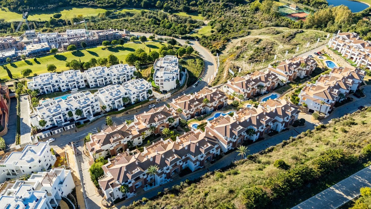 3 Bed بنتهاوس in Casares Playa في Casares Playa, بنتهاوس