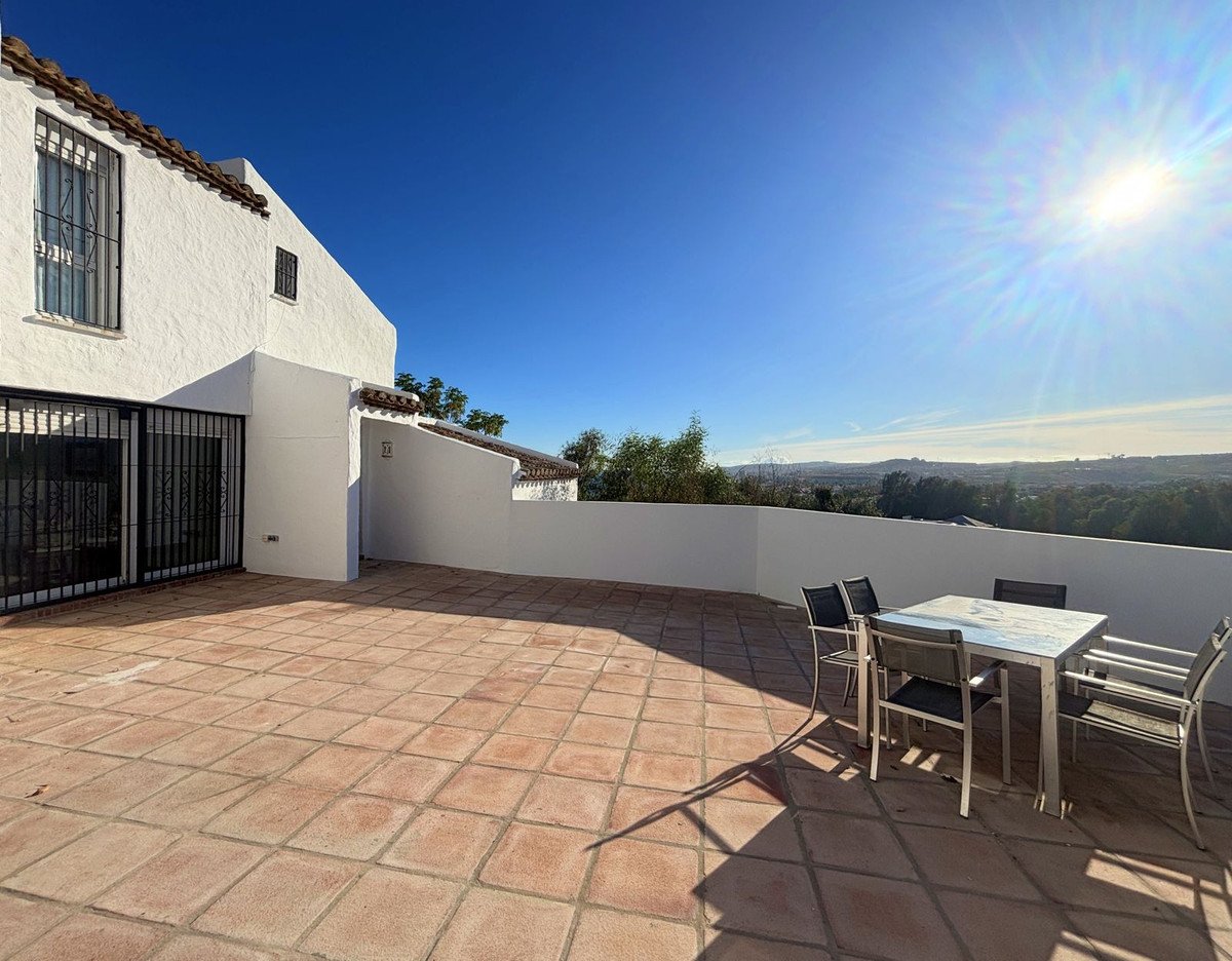 2 Bed منزل شبه منفصل in Casares Playa في Casares Playa, بيت شبه منفصل