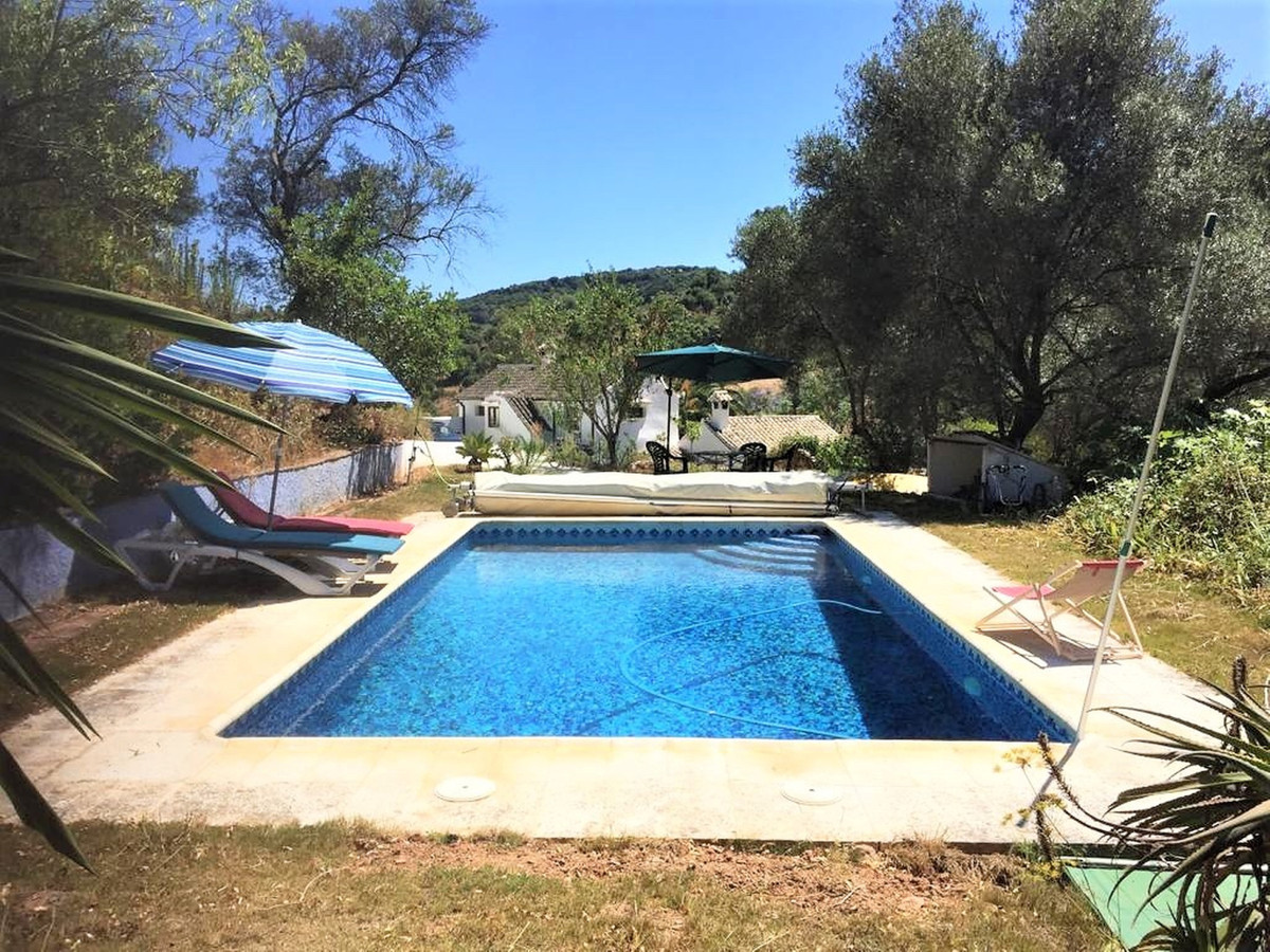 4 Bed Finca in Casares in Casares, Finca