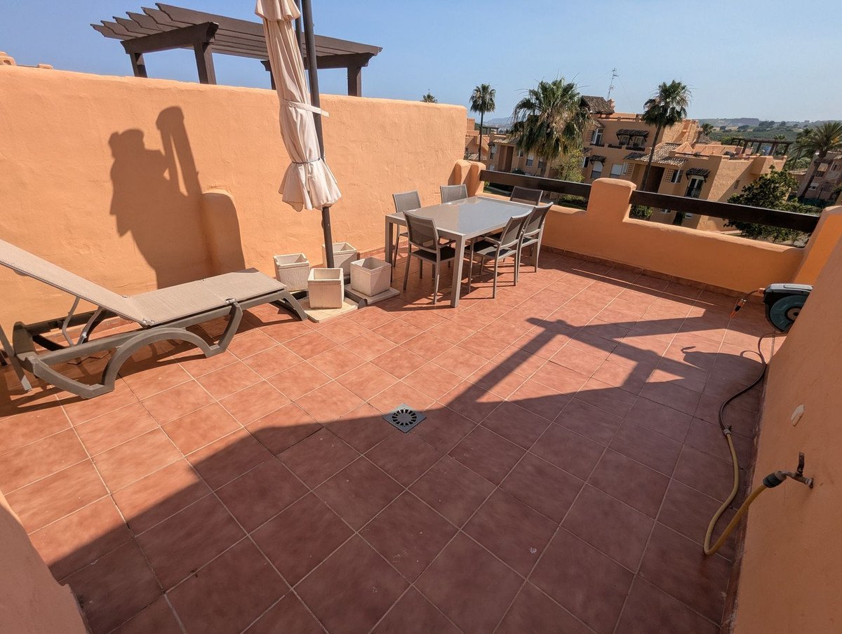 2 Bed بنتهاوس in Casares في Casares, بينتهاوس