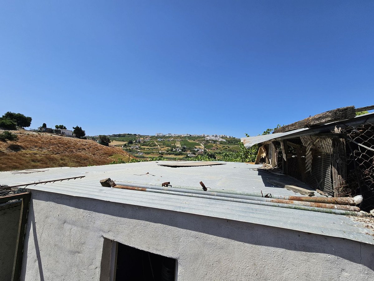 2 Bed فيلا مستقلة in Casares في Casares, فيلا منفصلة