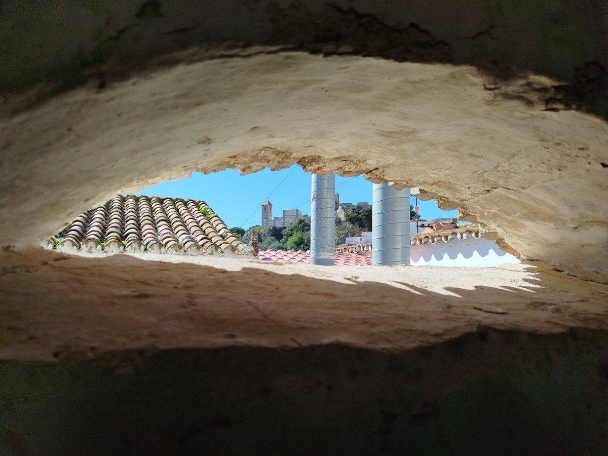 4 Bed فيلا مستقلة in Casares في Casares, فيلا منفصلة (فيلا مستقلة)