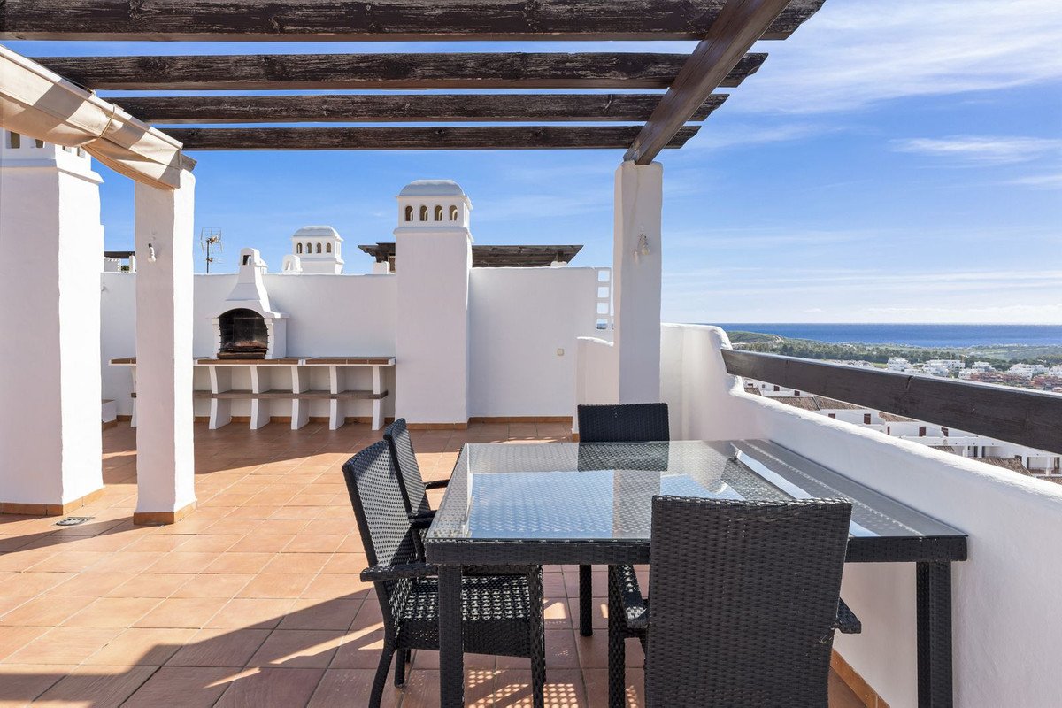 3 Bed Penthouse Duplex in Doña Julia in Doña Julia, Woningtype