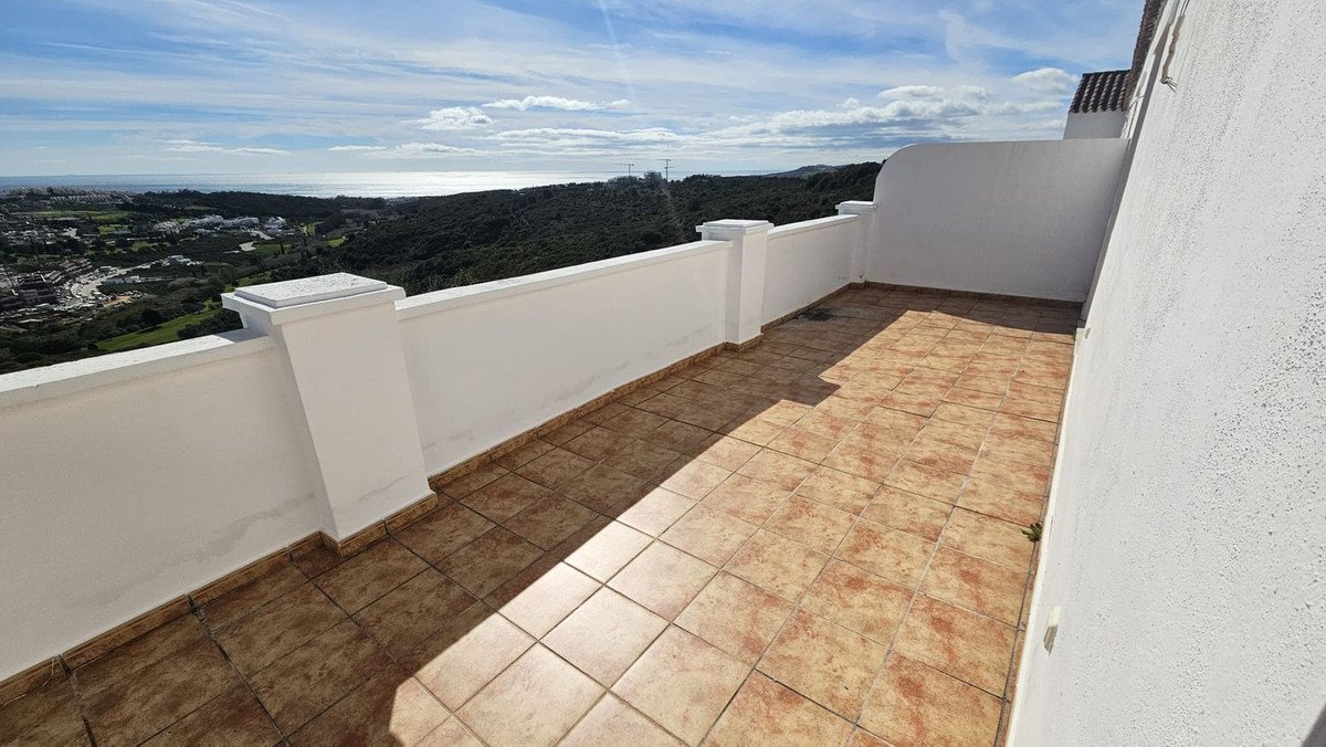 2 Bed بيت مدينة in Doña Julia في Doña Julia, تاون هاوس