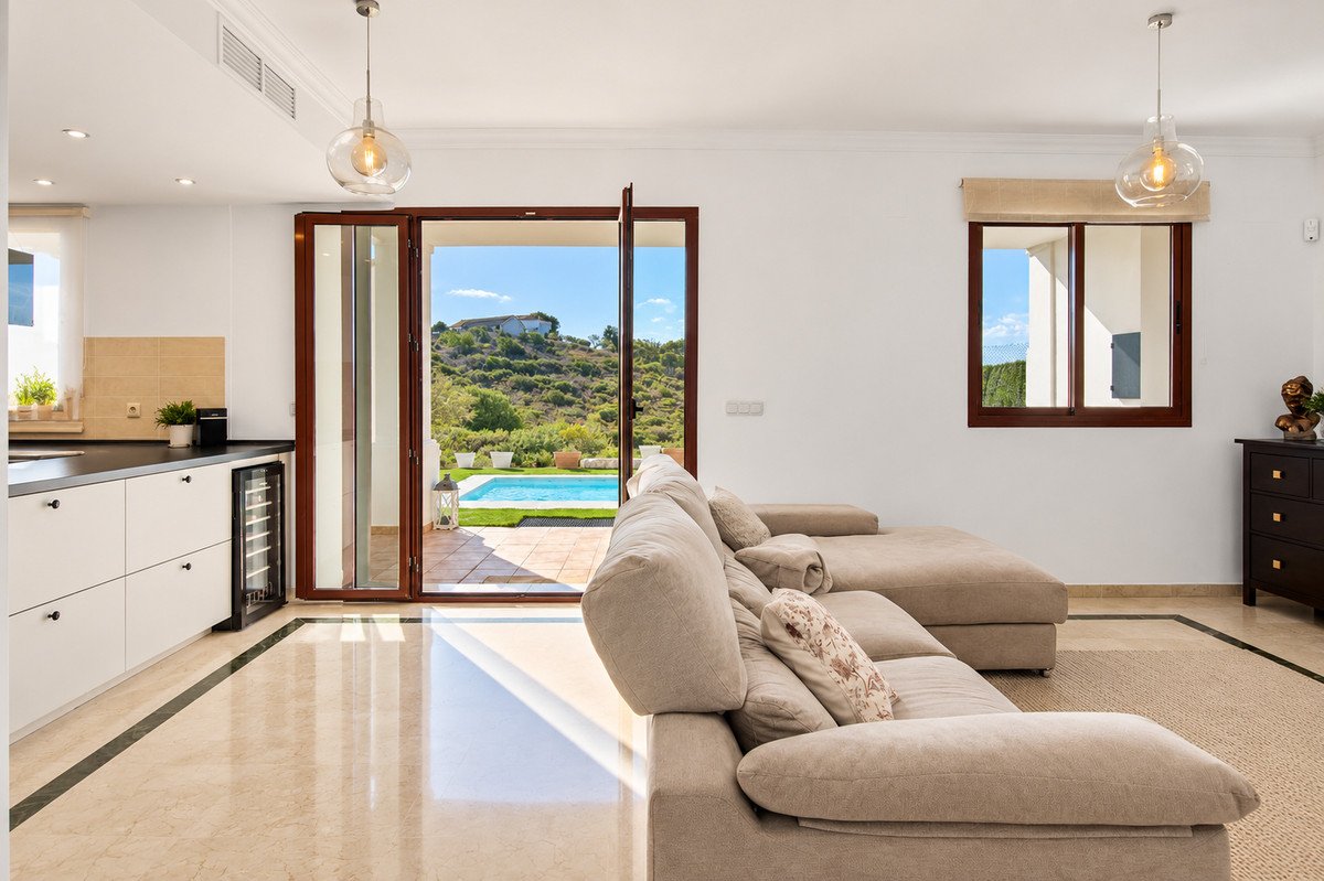 3 Bed Moradia geminada in Doña Julia