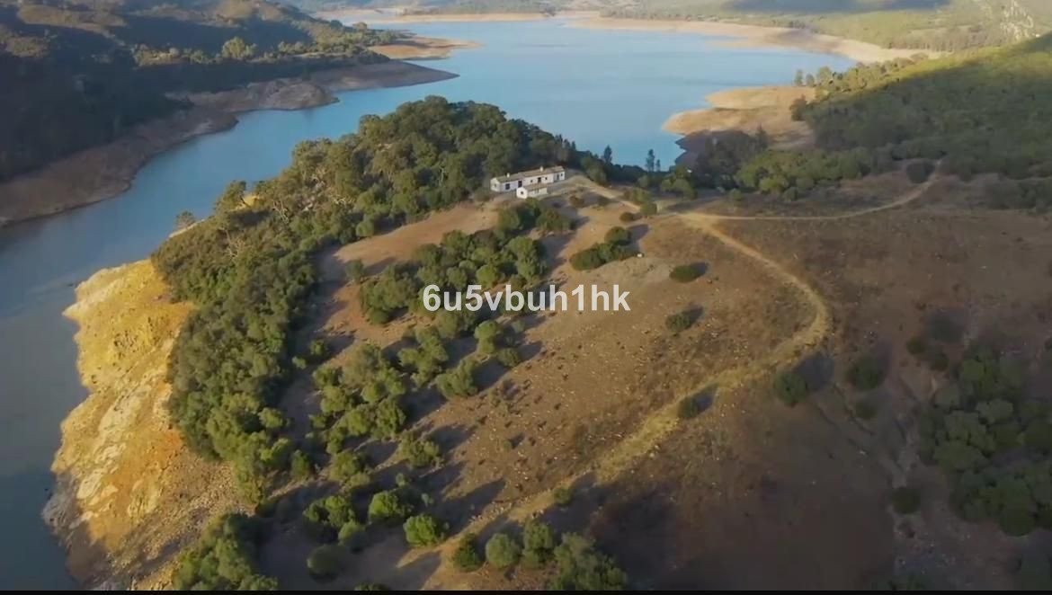 3 Bed مزرعة فينكا in Castellar de la Frontera في Castellar de la Frontera, 