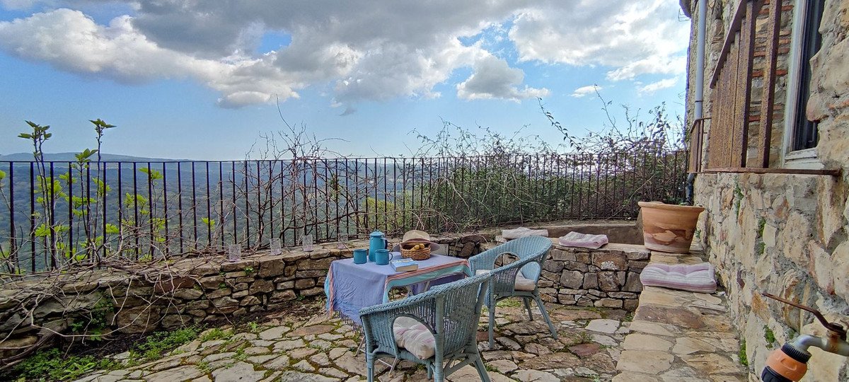 2 Bed بيت مدينة in Castellar de la Frontera في Castellar de la Frontera, 