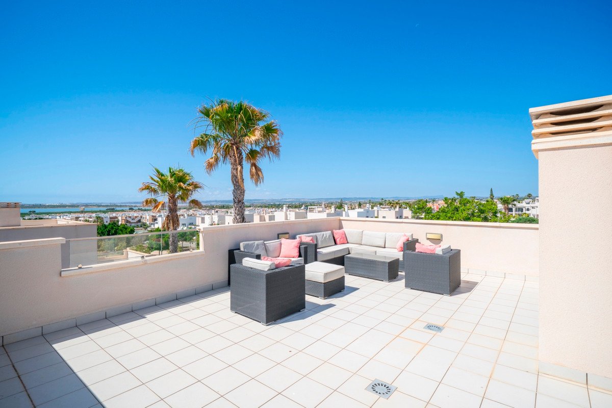 3 Bed Detached Villa in Ciudad Quesada in Ciudad Quesada, Detached Villa