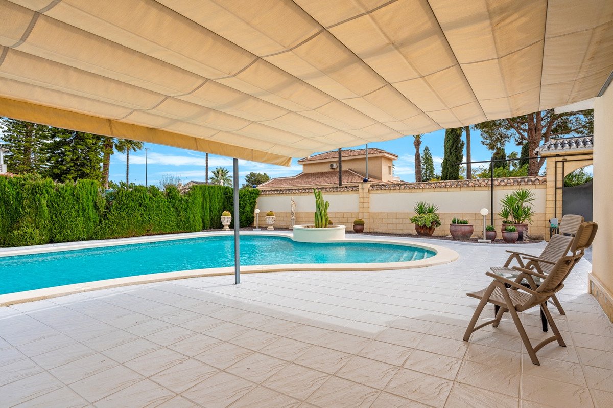4 Bed Detached Villa in Ciudad Quesada in Ciudad Quesada, Detached Villa