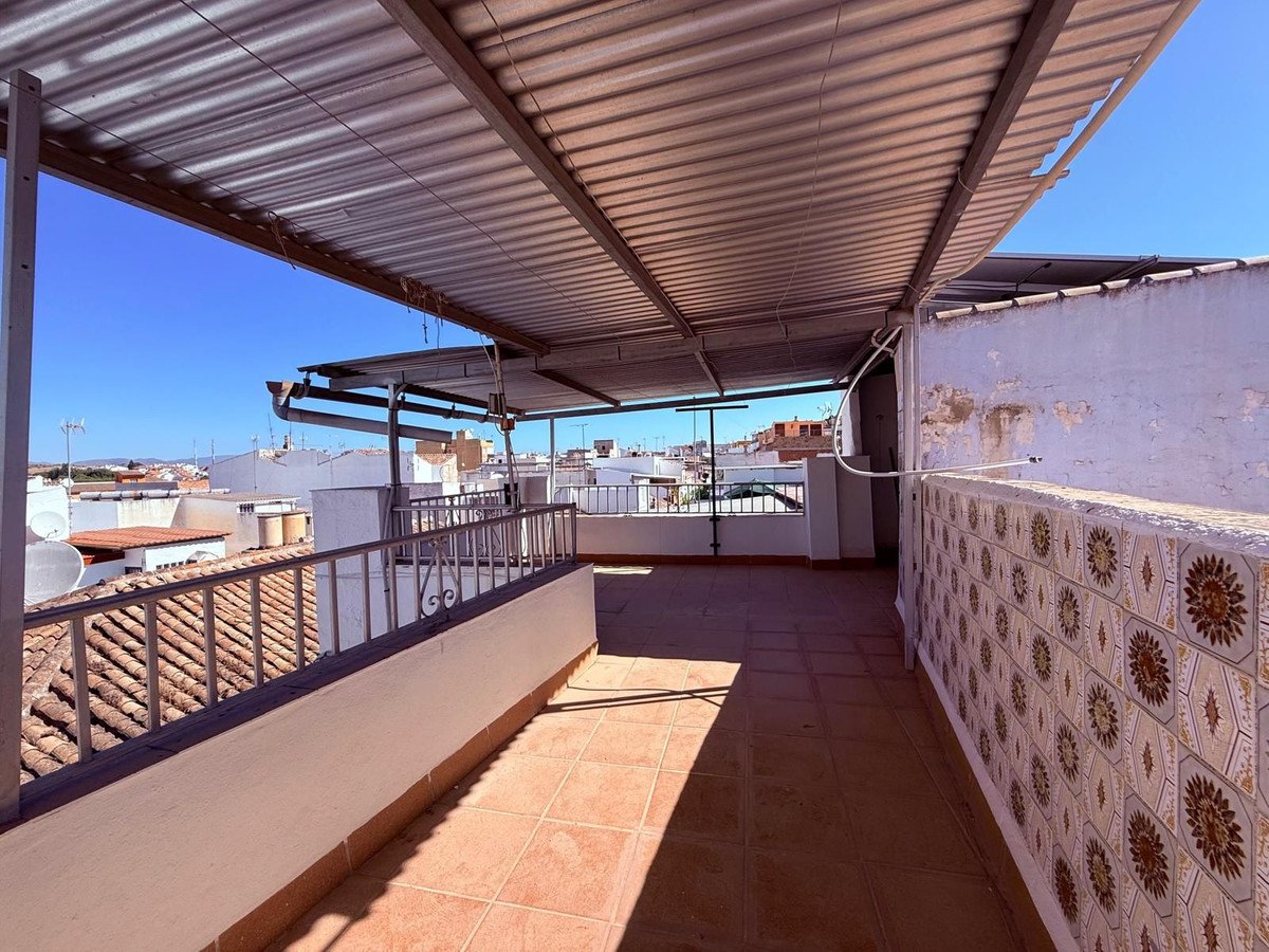 3 Bed Townhouse in Coín in Coín, Townhouse