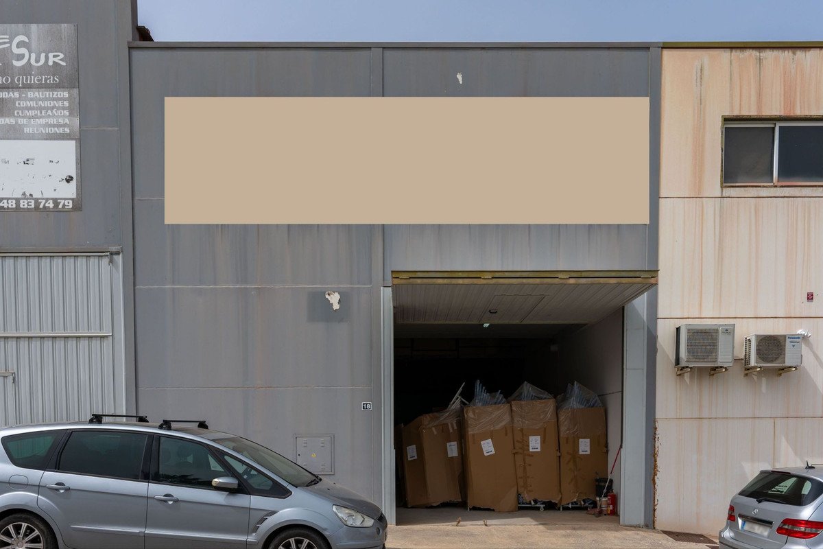 Warehouse in Coín in Coín, Bedrijfspand