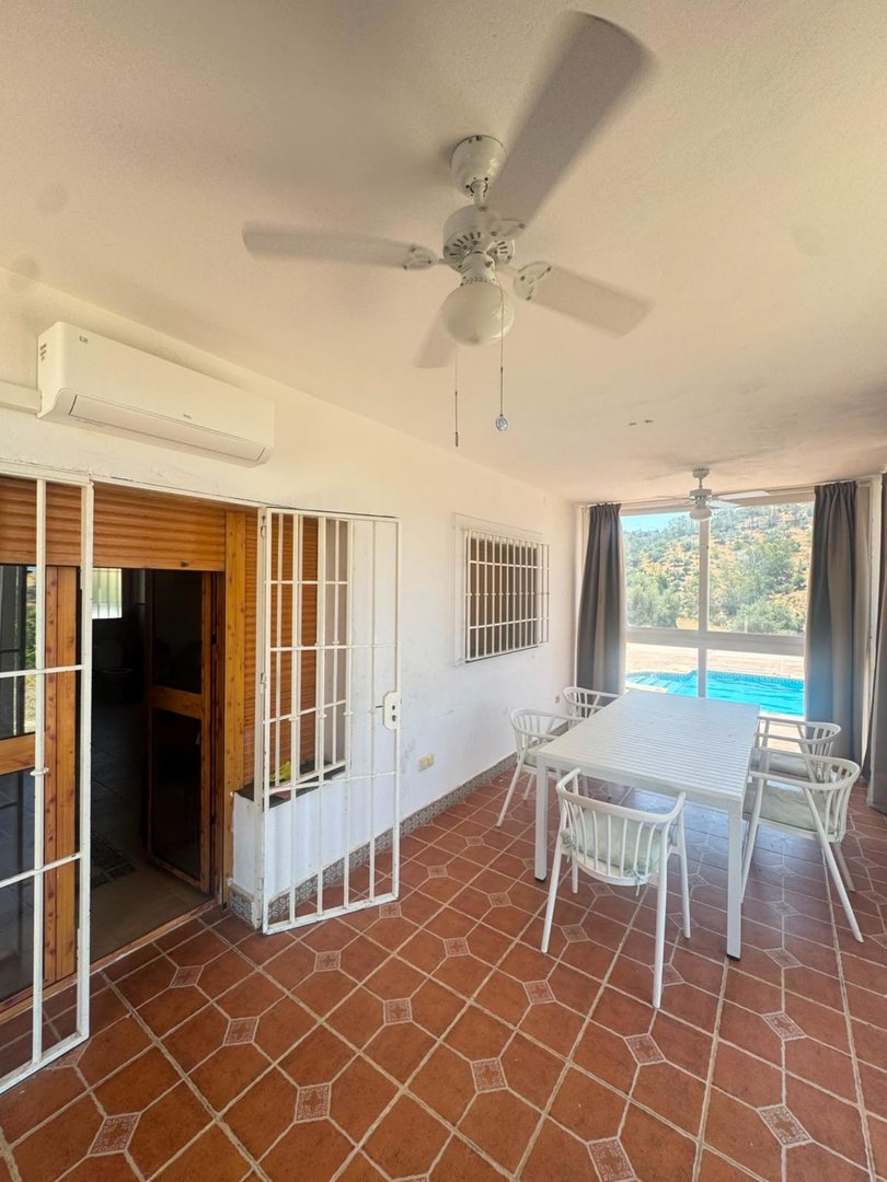 3 Bed مزرعة فينكا in Coín في Coín, فيلا ريفية (فينكا)