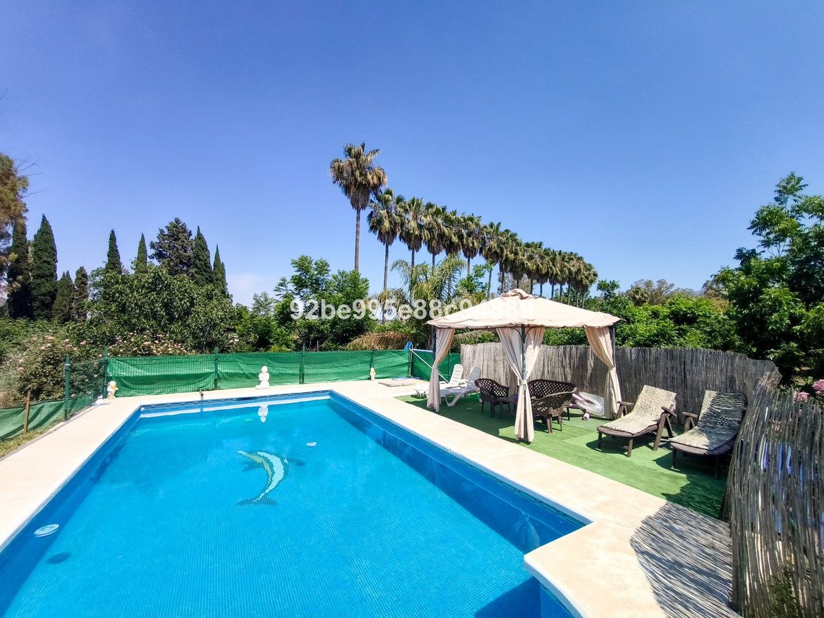 3 Bed مزرعة فينكا in Coín في Coín, فينكا - كورتيخو