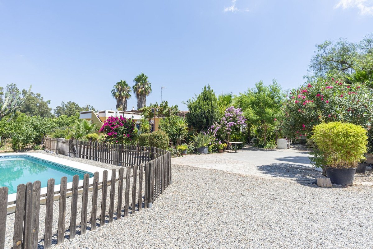 4 Bed مزرعة فينكا in Coín في Coín, فينكا - كوتيخو