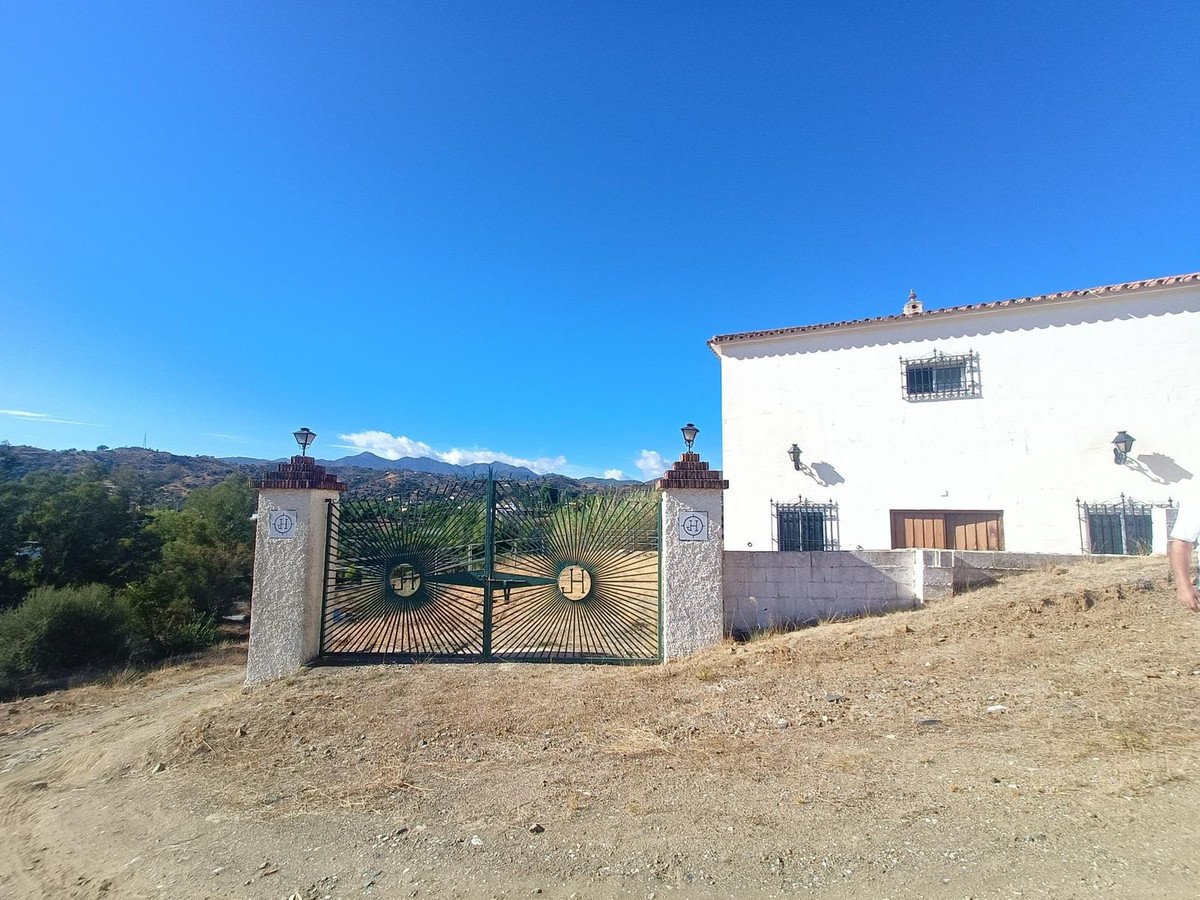 6 Bed Finca in Coín in Coín, Finca