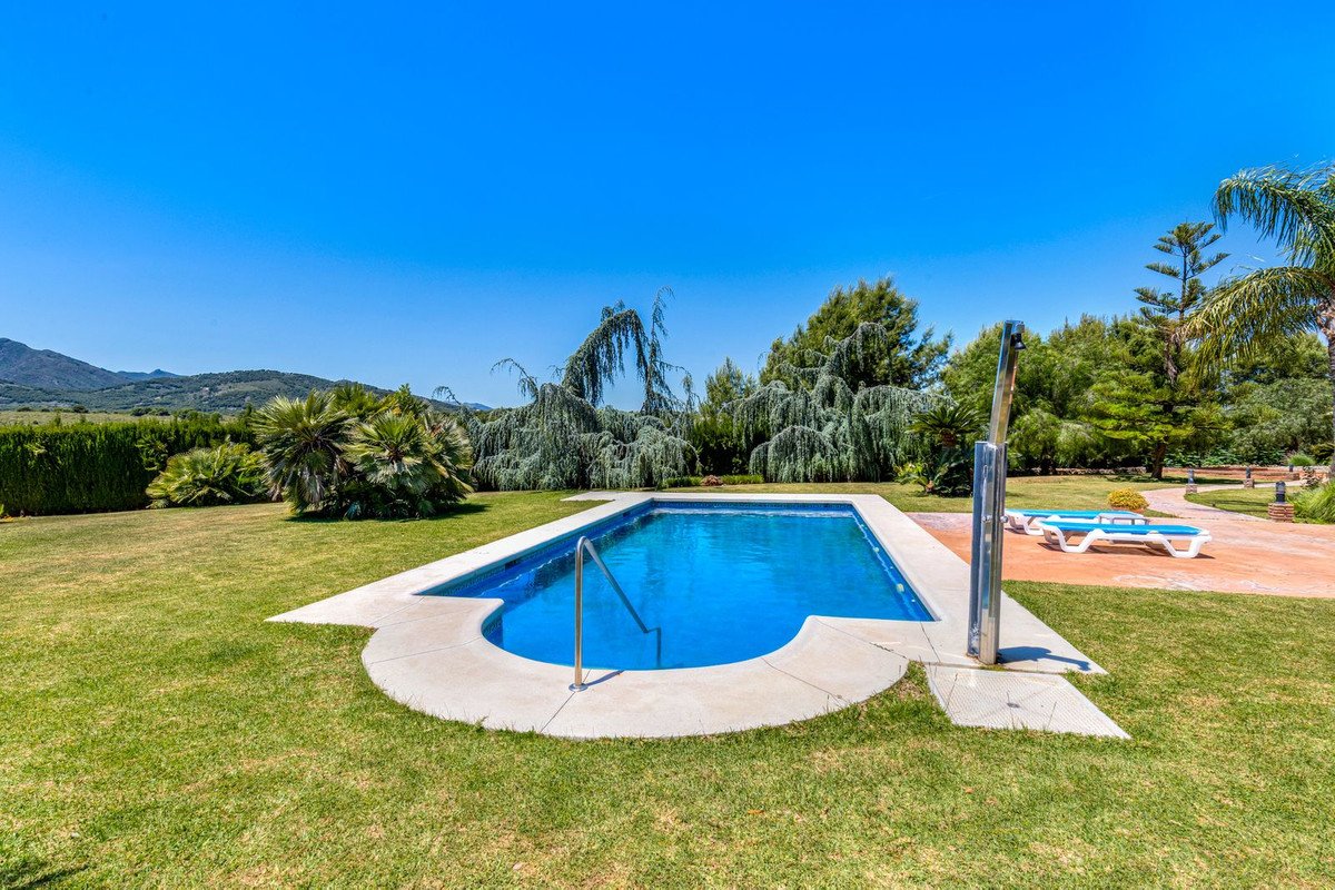 8 Bed Finca in Coín kohteessa Coín, Finca - Cortijo