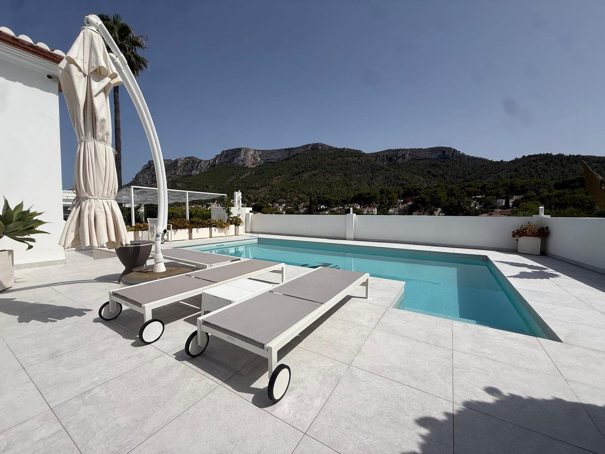 5 Bed Detached Villa in Denia in Denia, Detached Villa