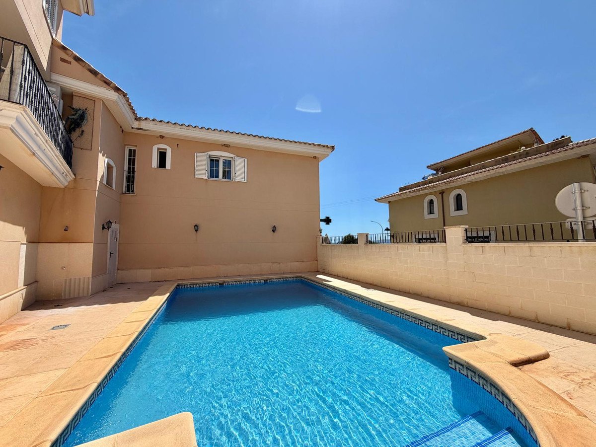 3 Bed Middle Floor Apartment in Jesús Pobre in Jesús Pobre, Apartment