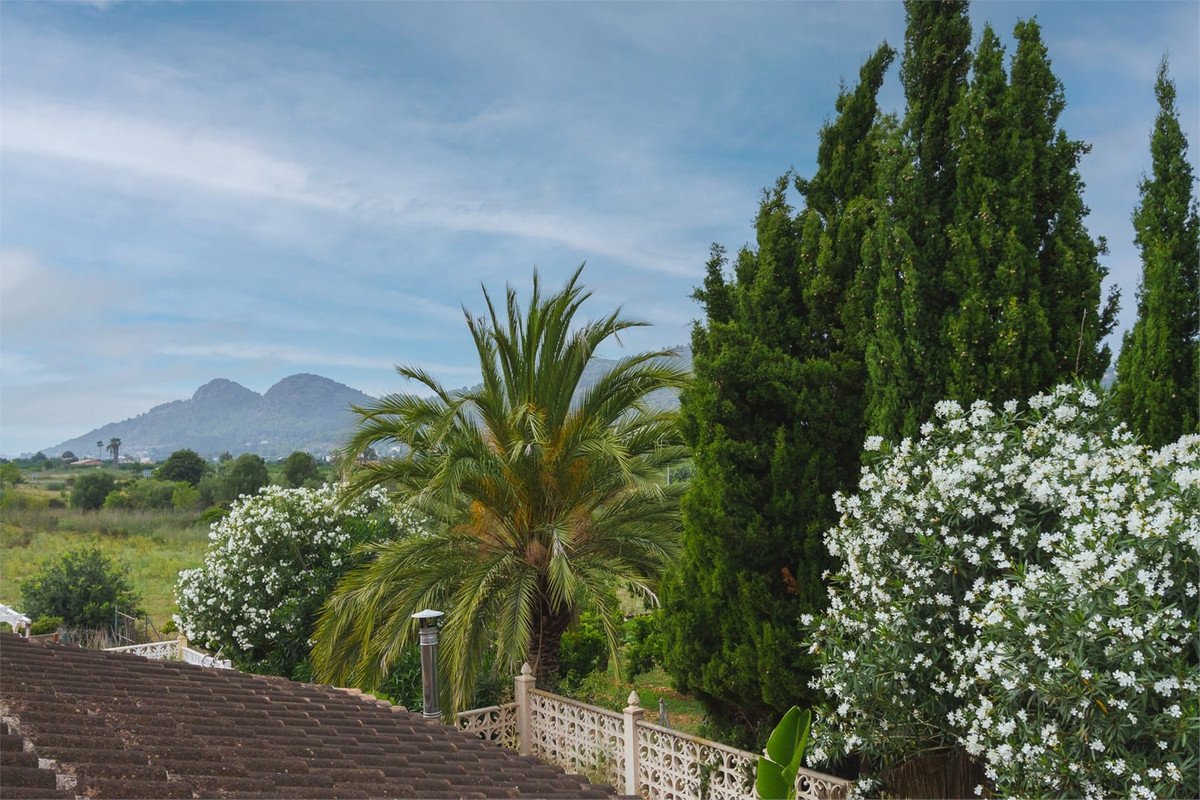 3 Bed Townhouse in Pedreguer in Pedreguer, Townhouse
