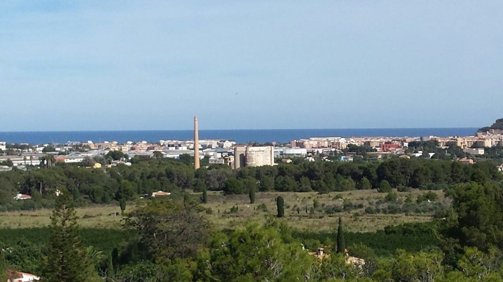 Land in Denia in Denia, Land