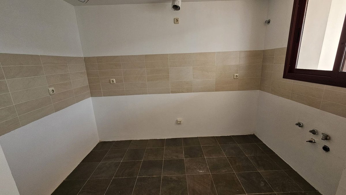 2 Bed Townhouse in Doña Julia في Doña Julia — تاون هاوس