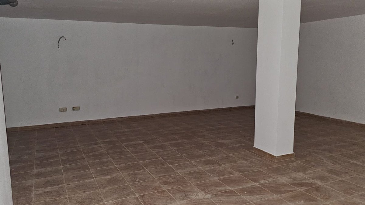 3 Bed Townhouse in Doña Julia في Doña Julia — تاون هاوس