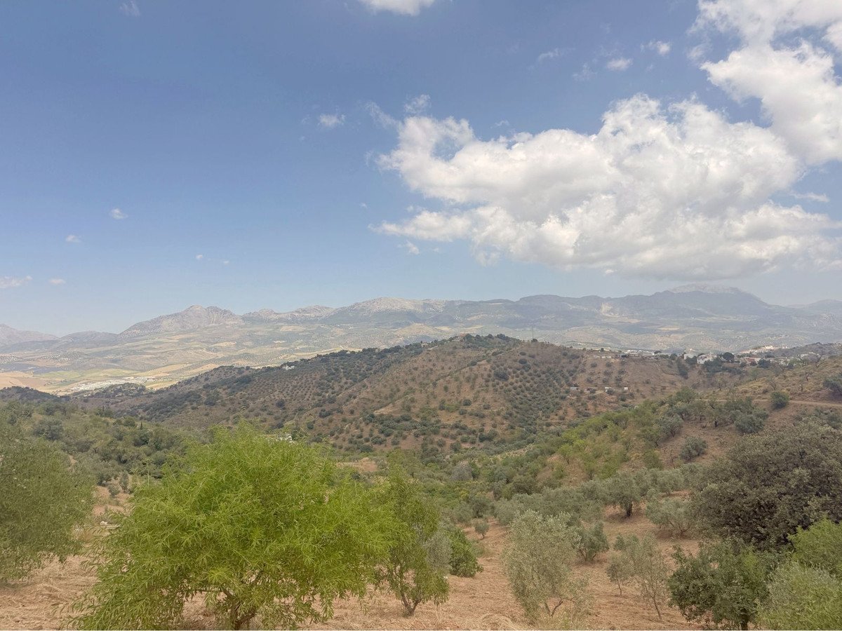 3 Bed Semi-Detached House in Colmenar in Colmenar, Semi-Detached House