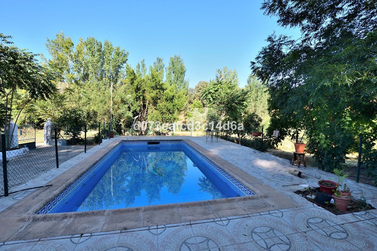 2 Bed Finca - Cortijo in Arriate in Arriate, Finca - Cortijo