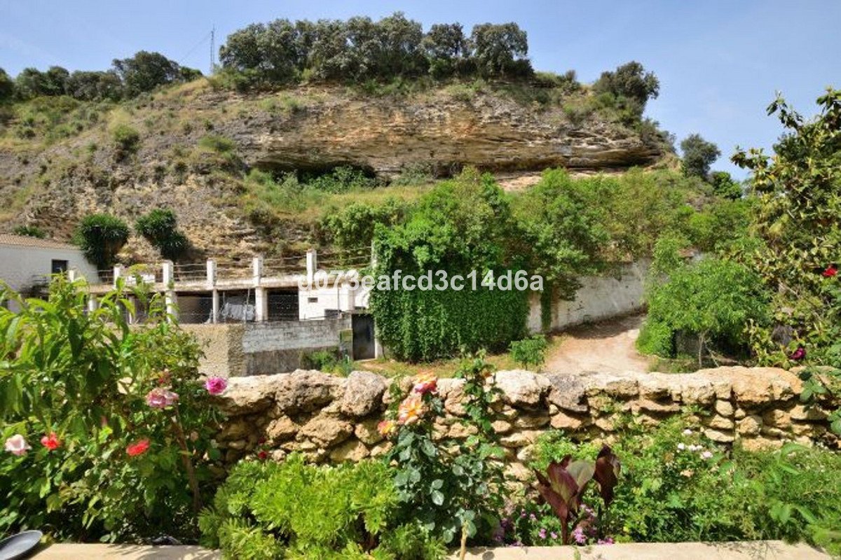 4 Bed Finca - Cortijo in Arriate in Arriate, Finca - Cortijo