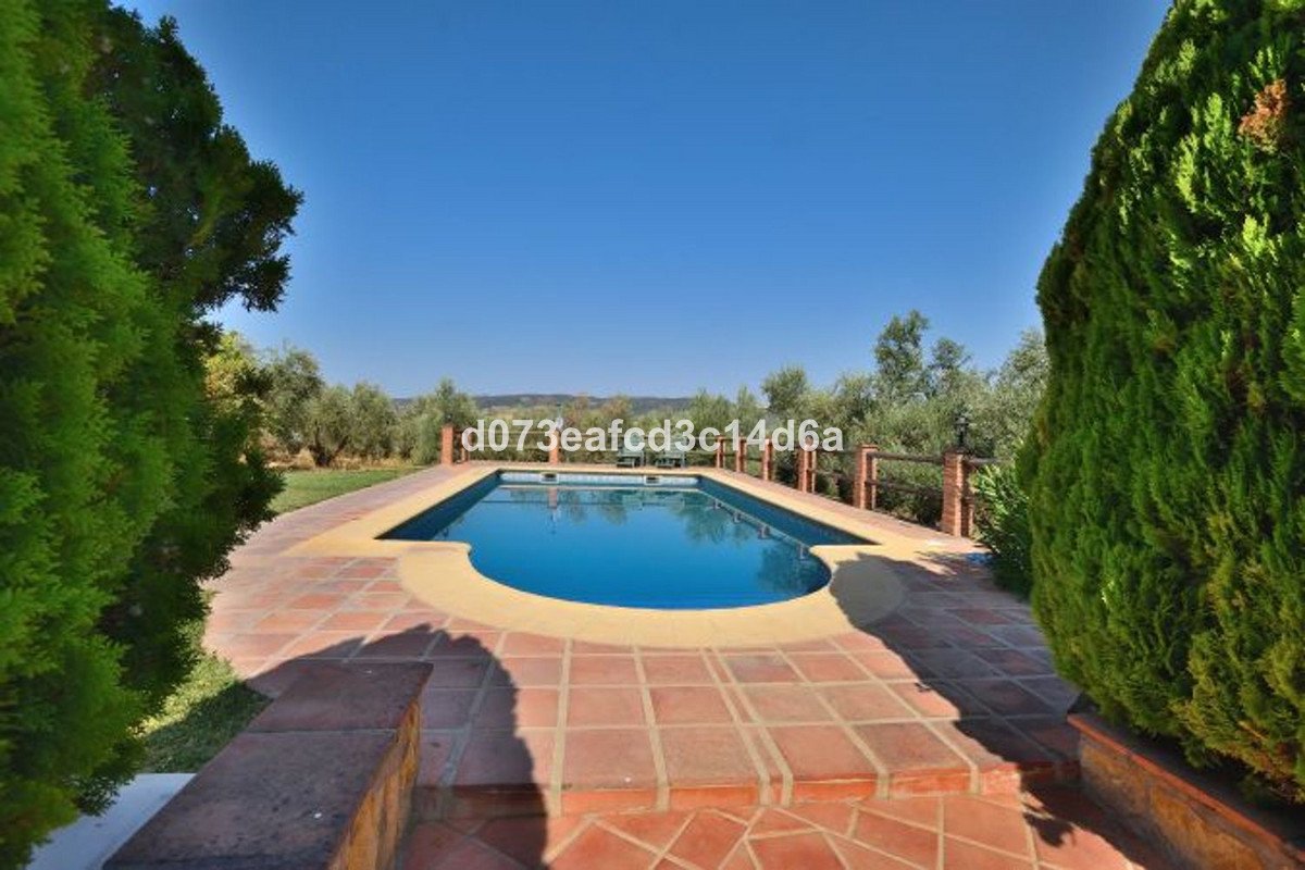 5 Bed Finca in Arriate in Arriate, Finca - Cortijo