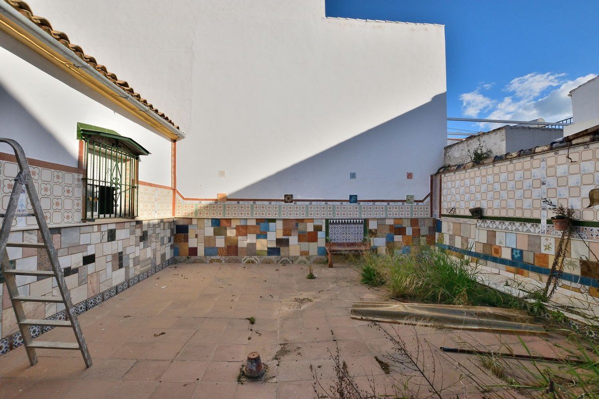 2 Bed Townhouse in Ronda in Ronda, Townhouse