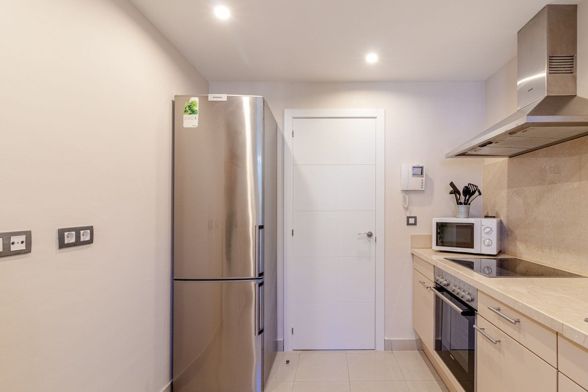 2 Bed Ground Floor Apartment in El Paraiso 위치 El Paraiso — 아파트